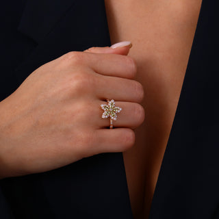 APPLE SEED GOLD DIAMOND RING