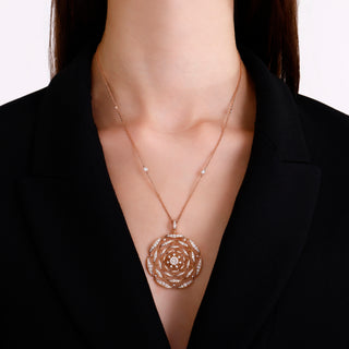 ROSA MUNDI SIGNATURE PAVÊ 18K GOLD DIAMOND PENDANT
